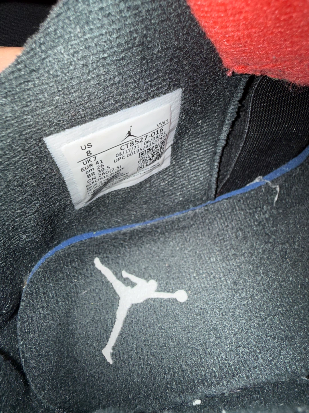 Jordan 4 Retro Red Thunder Size 8 - photo 4