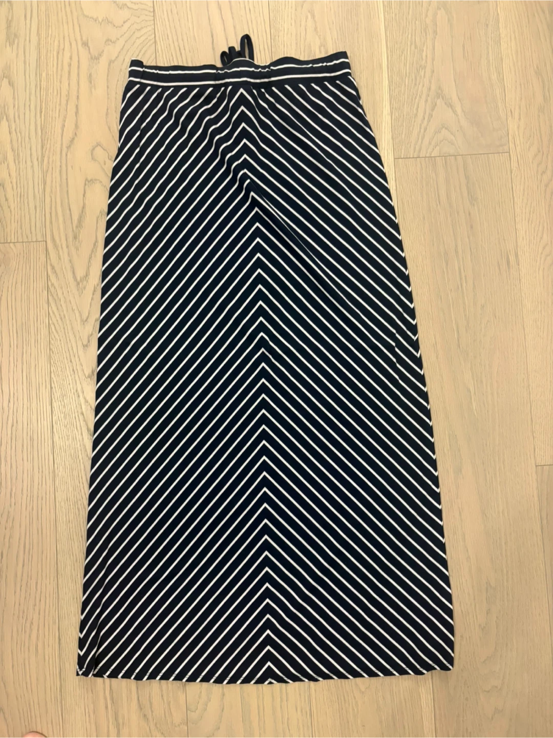 Reitmans Striped Maxi Skirt - Size Small - photo 2