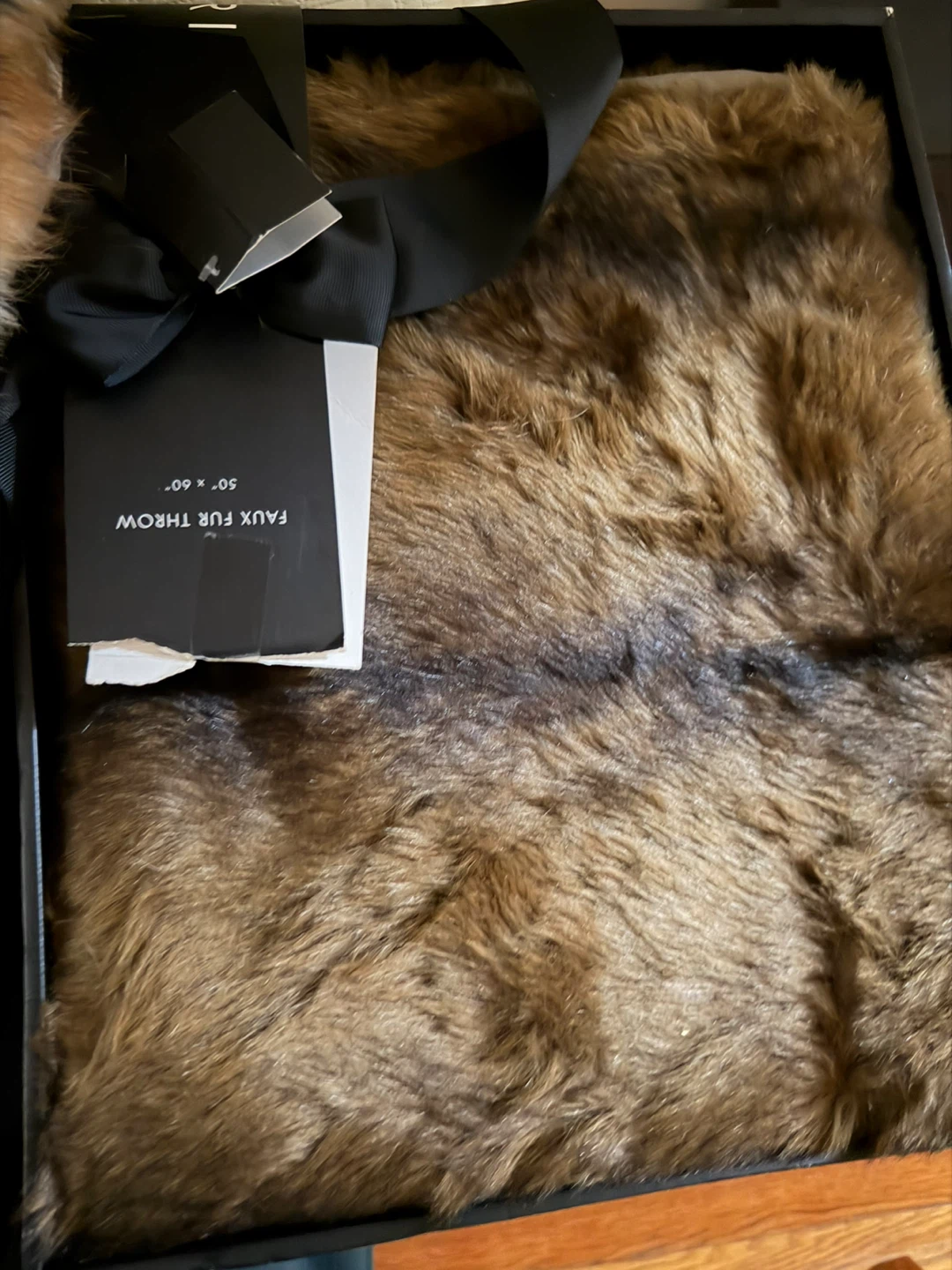 Faux Fur Throw Blanket 50" x 60" - photo 2