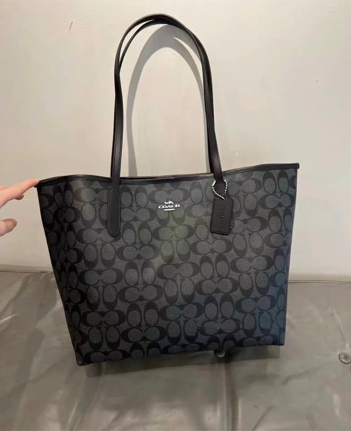 COACH Signature Coated Canvas Tote - New - photo 2