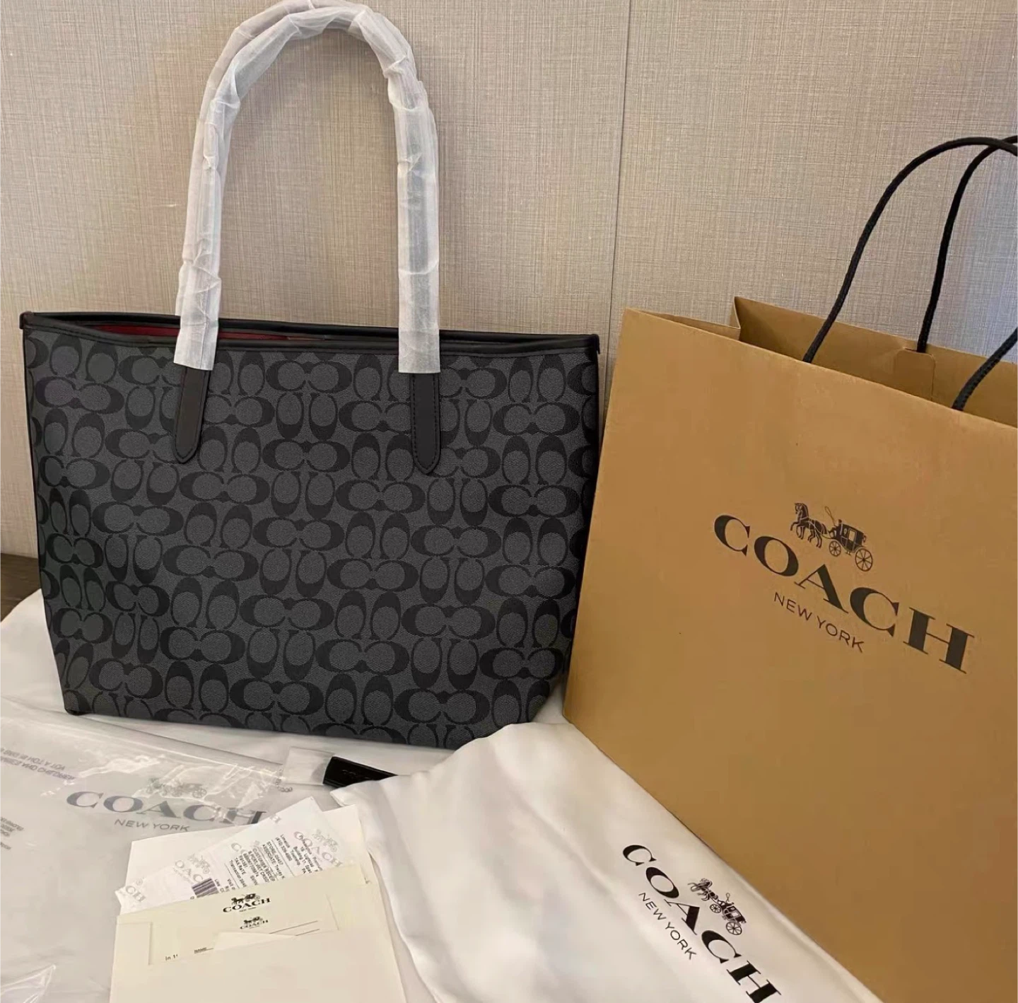 COACH Signature Coated Canvas Tote - New - photo 3