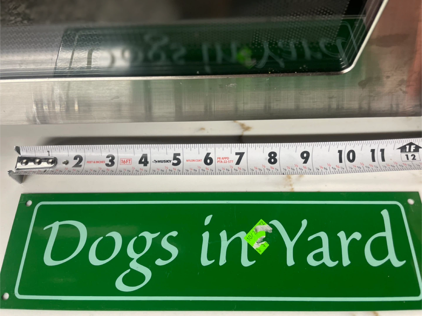 Dogs in Yard Green Metal Sign - photo 3