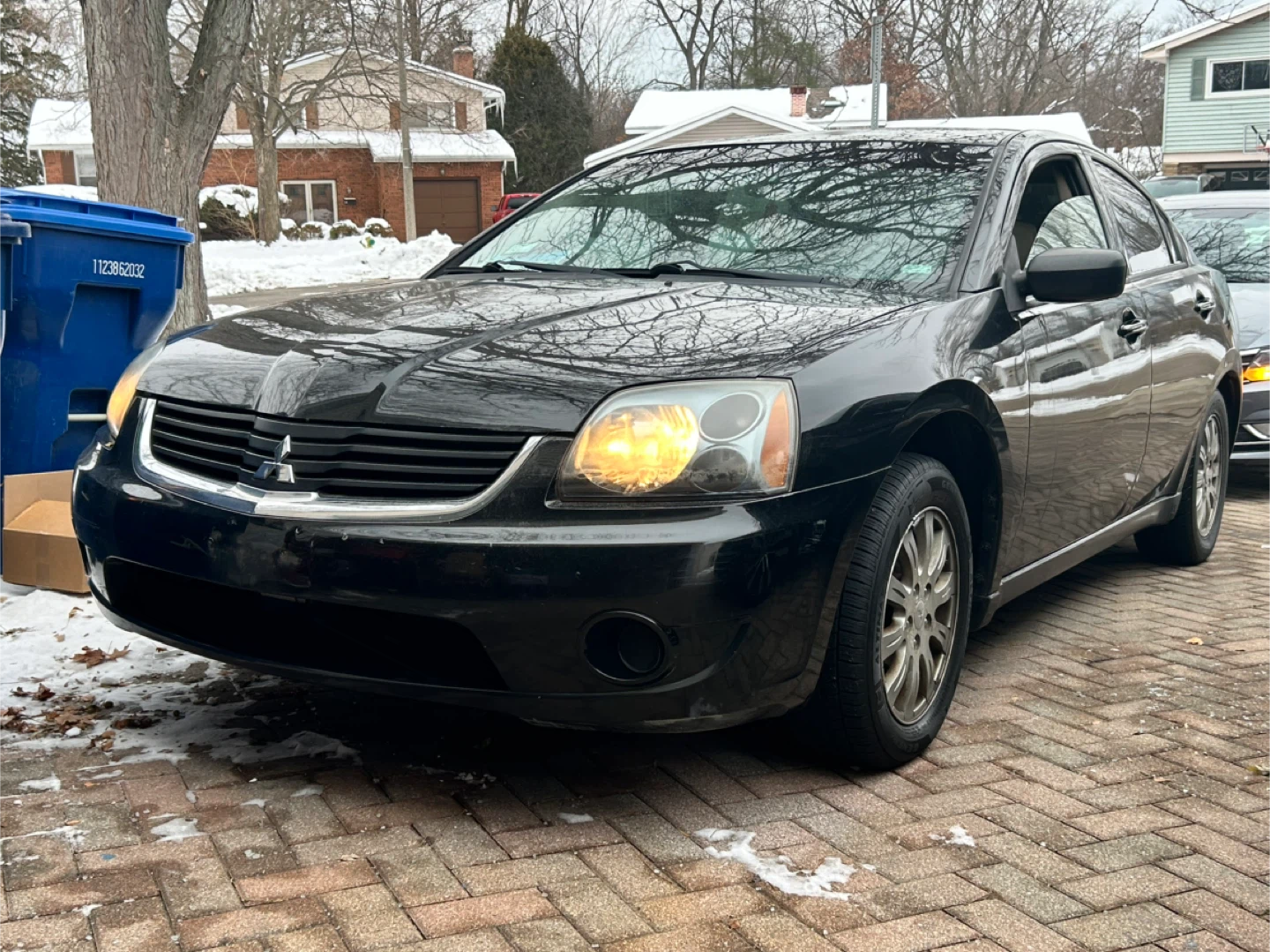 Mitsubishi Galant Sedan - 191k miles