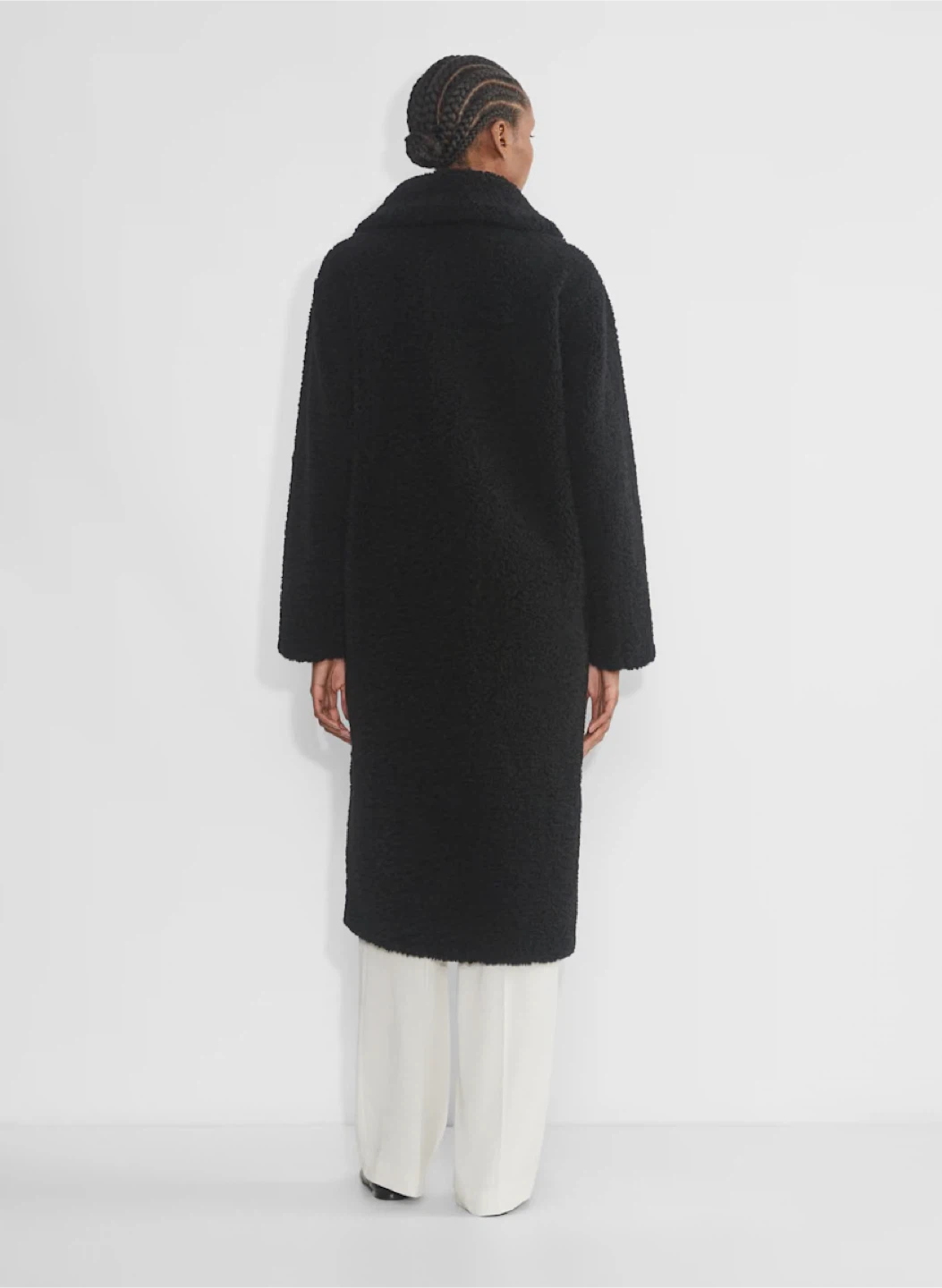 Aritzia Teddy Icon Coat - Black - photo 5