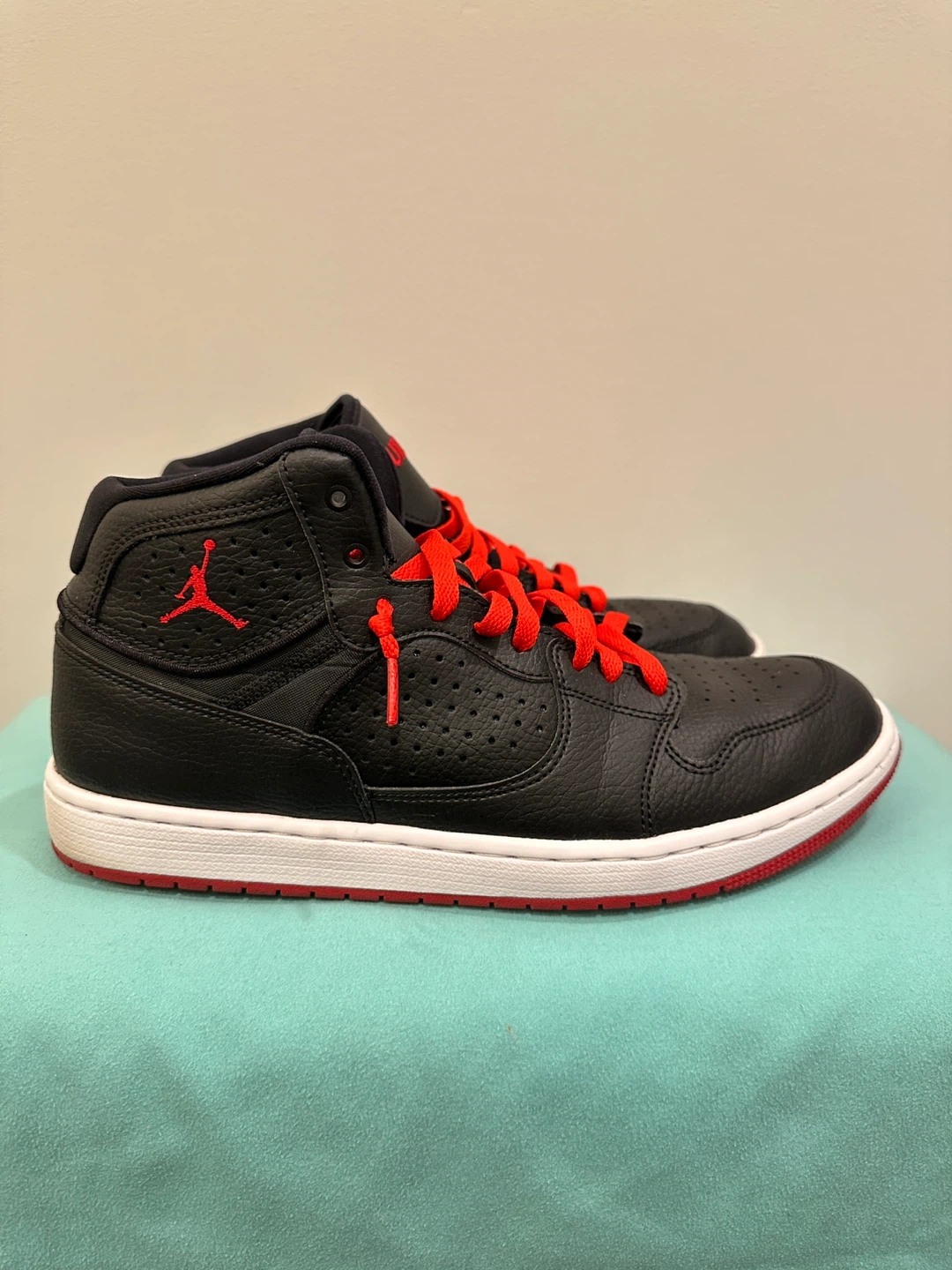 Nike Jordan Jumpman High Black/Red, US 9.5