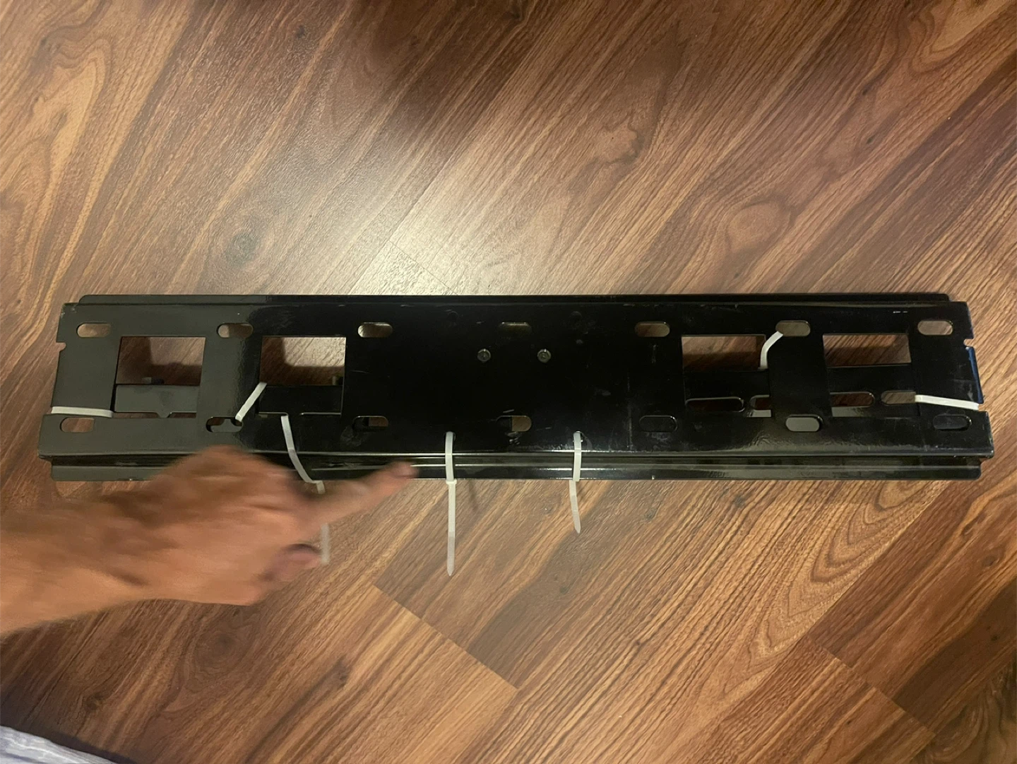 TV Mounting Bracket - photo 2