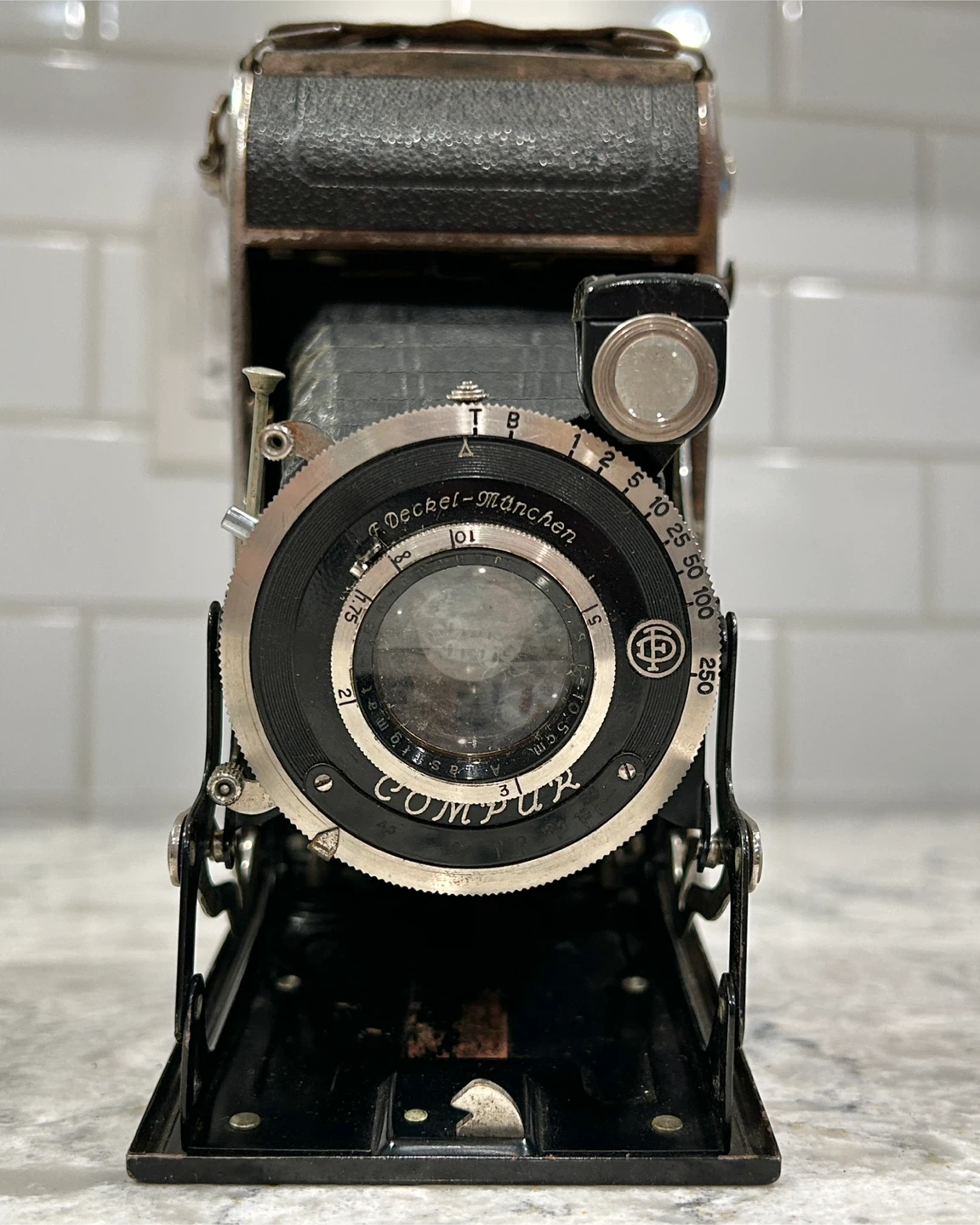Vintage Compur Deckel-München Camera - photo 5