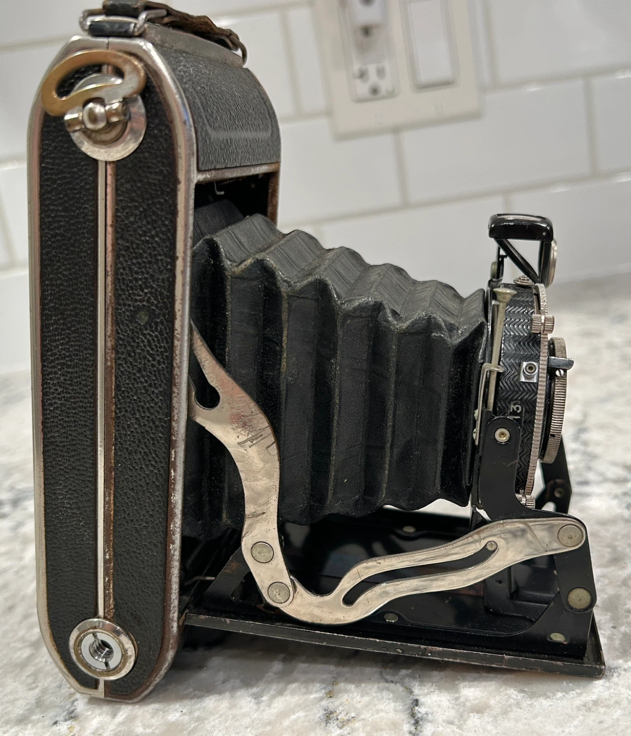 Vintage Compur Deckel-München Camera - photo 2