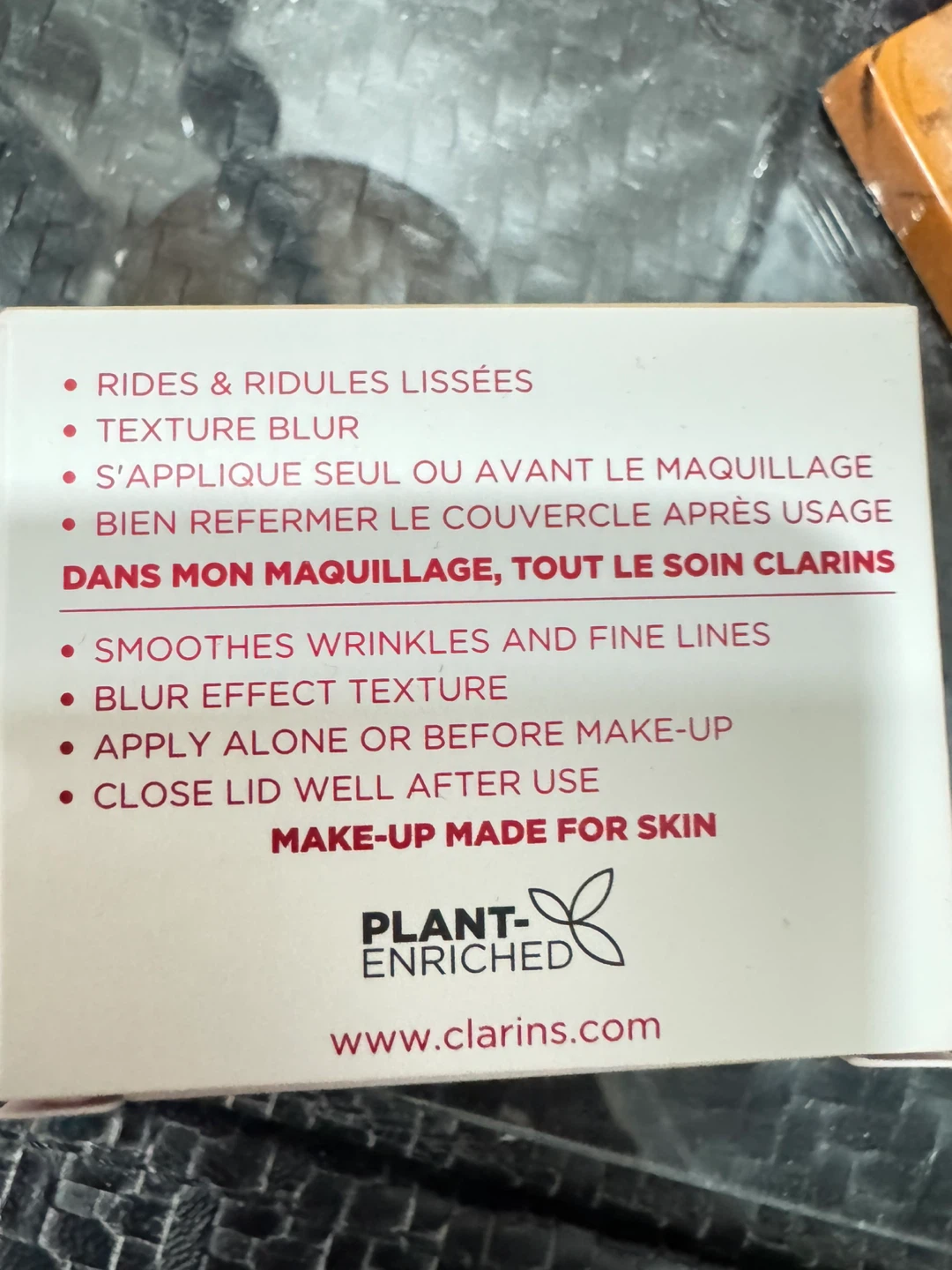 Clarins Instant Smooth Line-Smoothing Perfecting Touch - photo 2