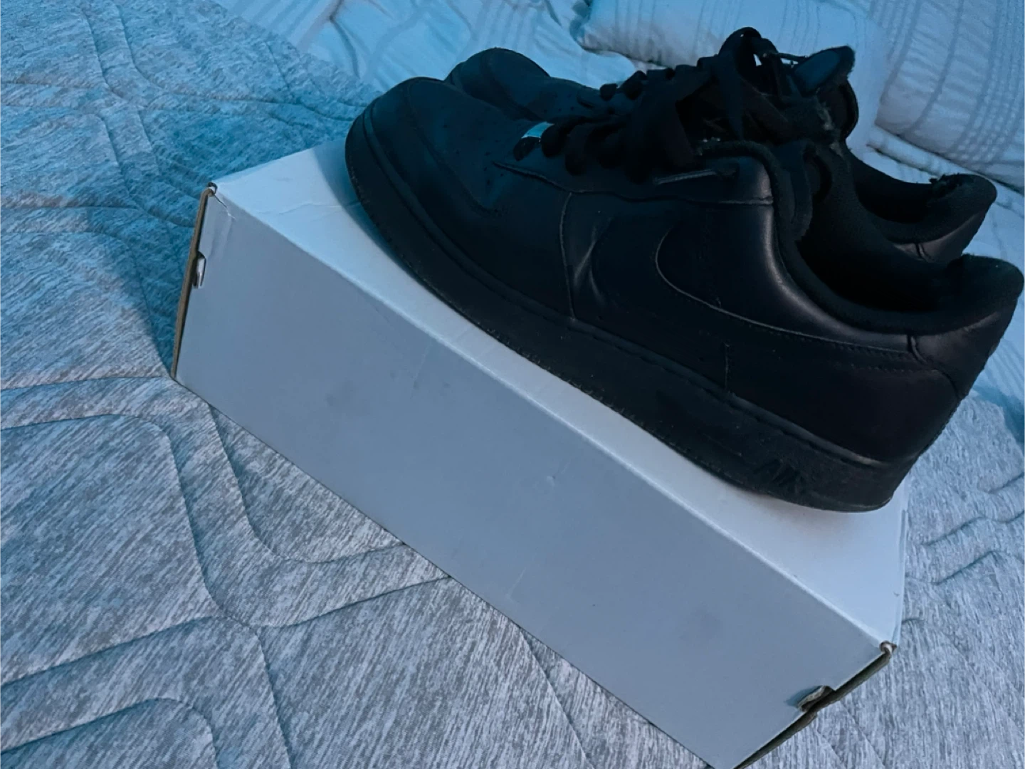 Nike Air Force 1 - Black - Size 10 - photo 2