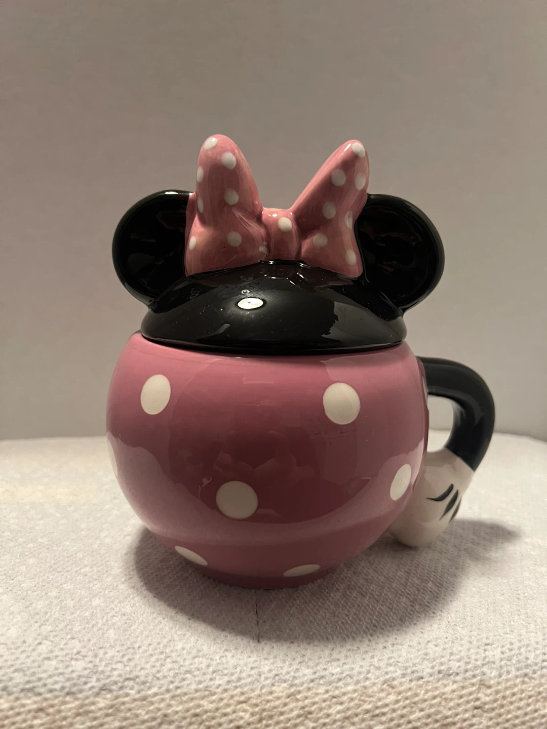 Disney’s Minnie Mouse Lidded Mug/Sugar Bowl