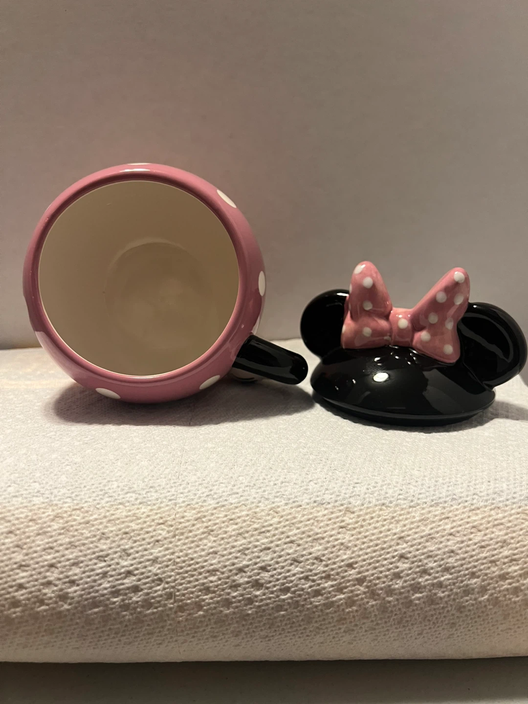 Disney’s Minnie Mouse Lidded Mug/Sugar Bowl - photo 5