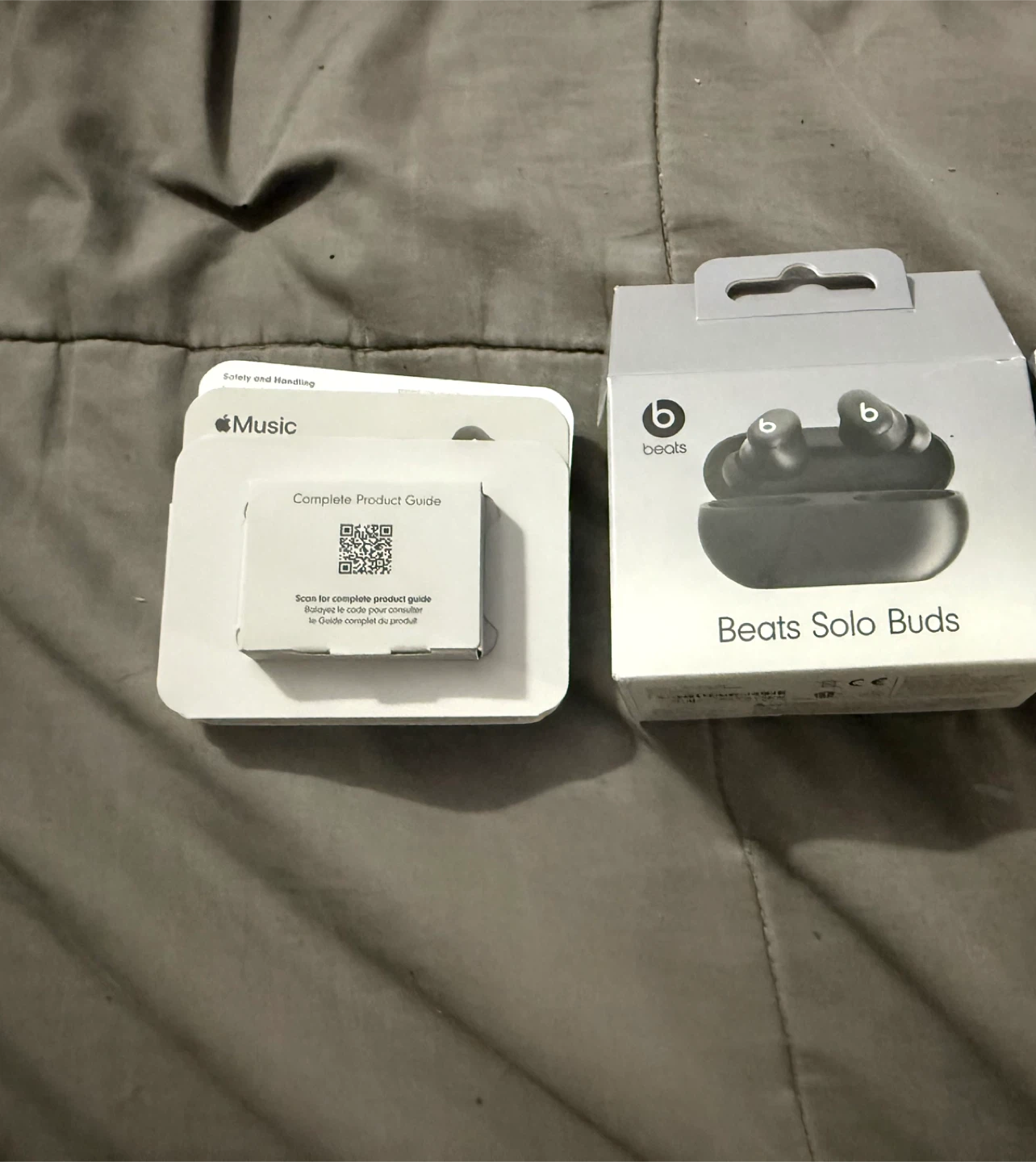 Beats Solo Buds Wireless Earbuds - photo 2