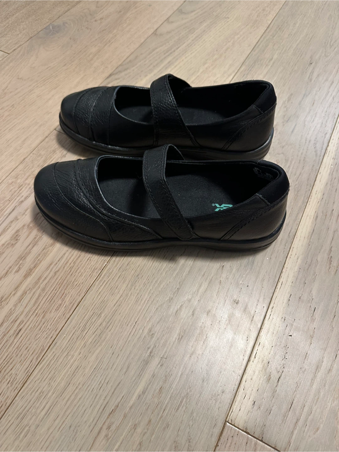 Apeks Black Leather Mary Jane Shoes - photo 3