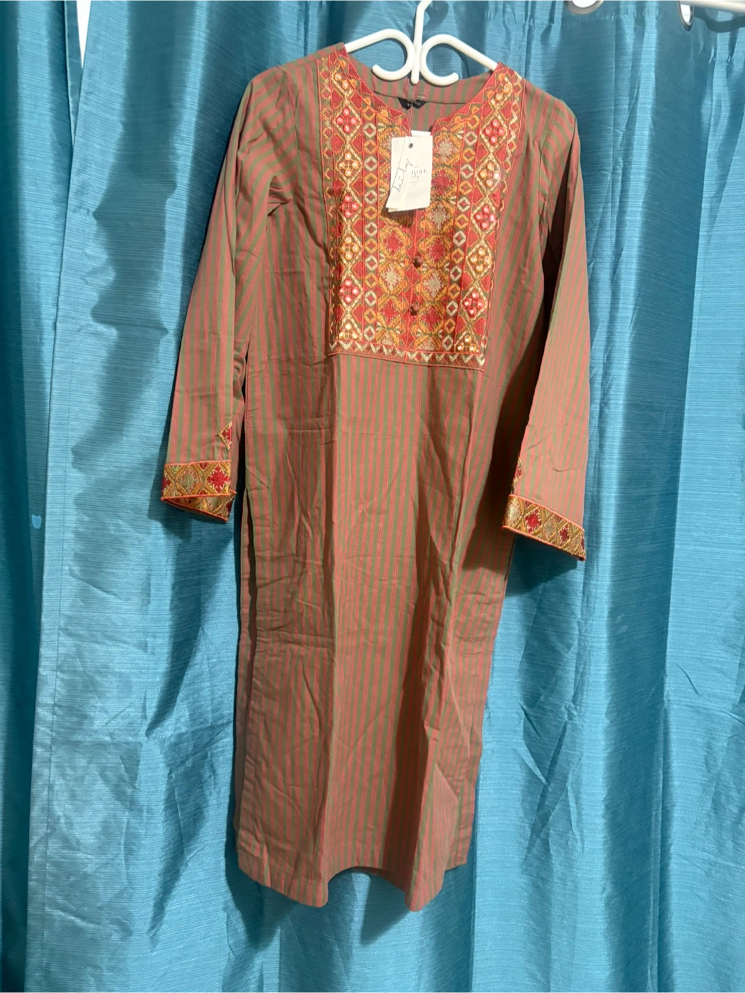 Sapphire Embroidered Kurti - Size S - photo 3