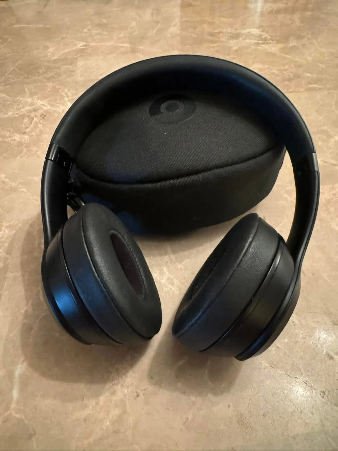 Beats Solo3 Wireless Headphones - Black - photo 2