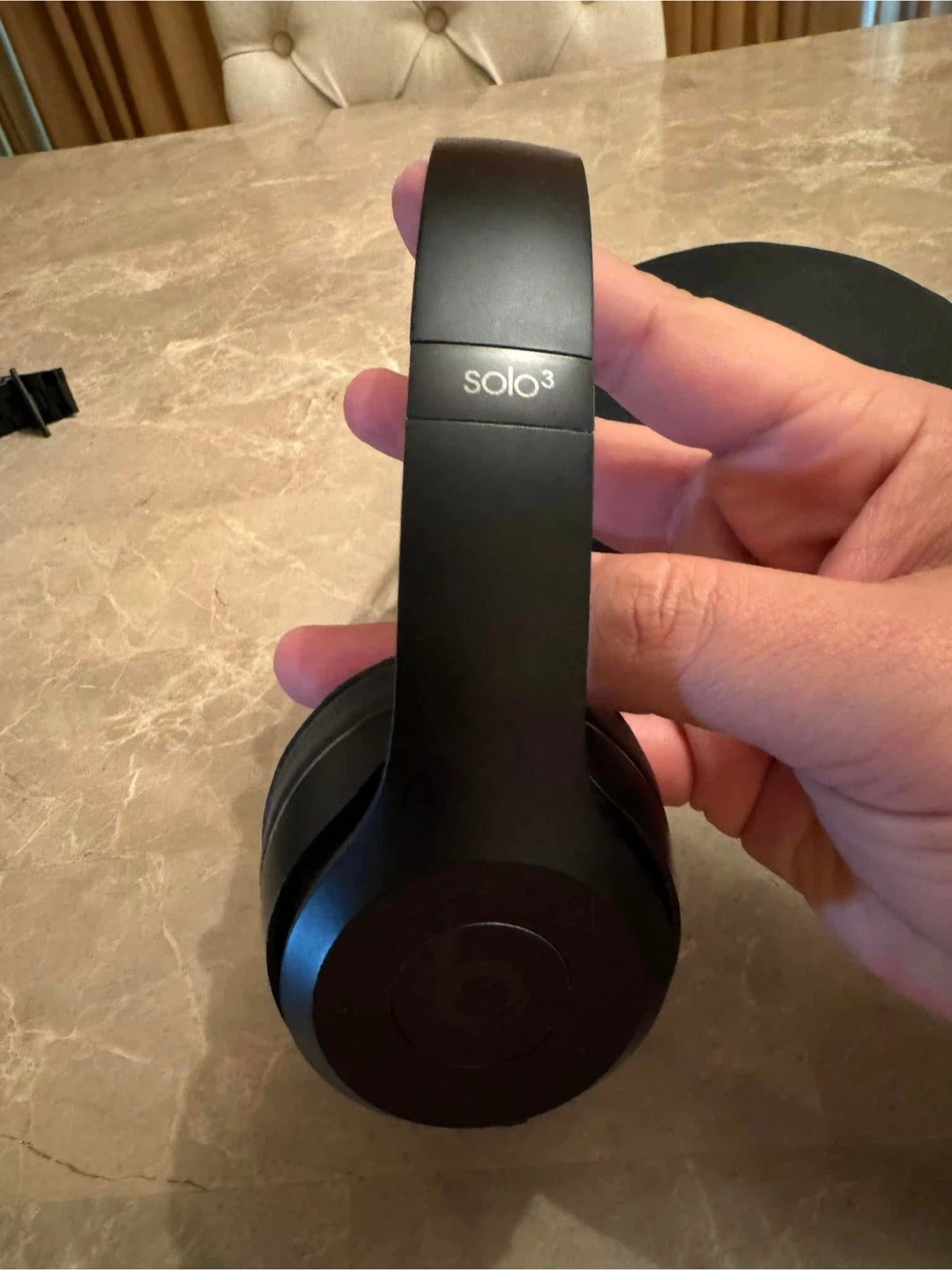 Beats Solo3 Wireless Headphones - Black - photo 4