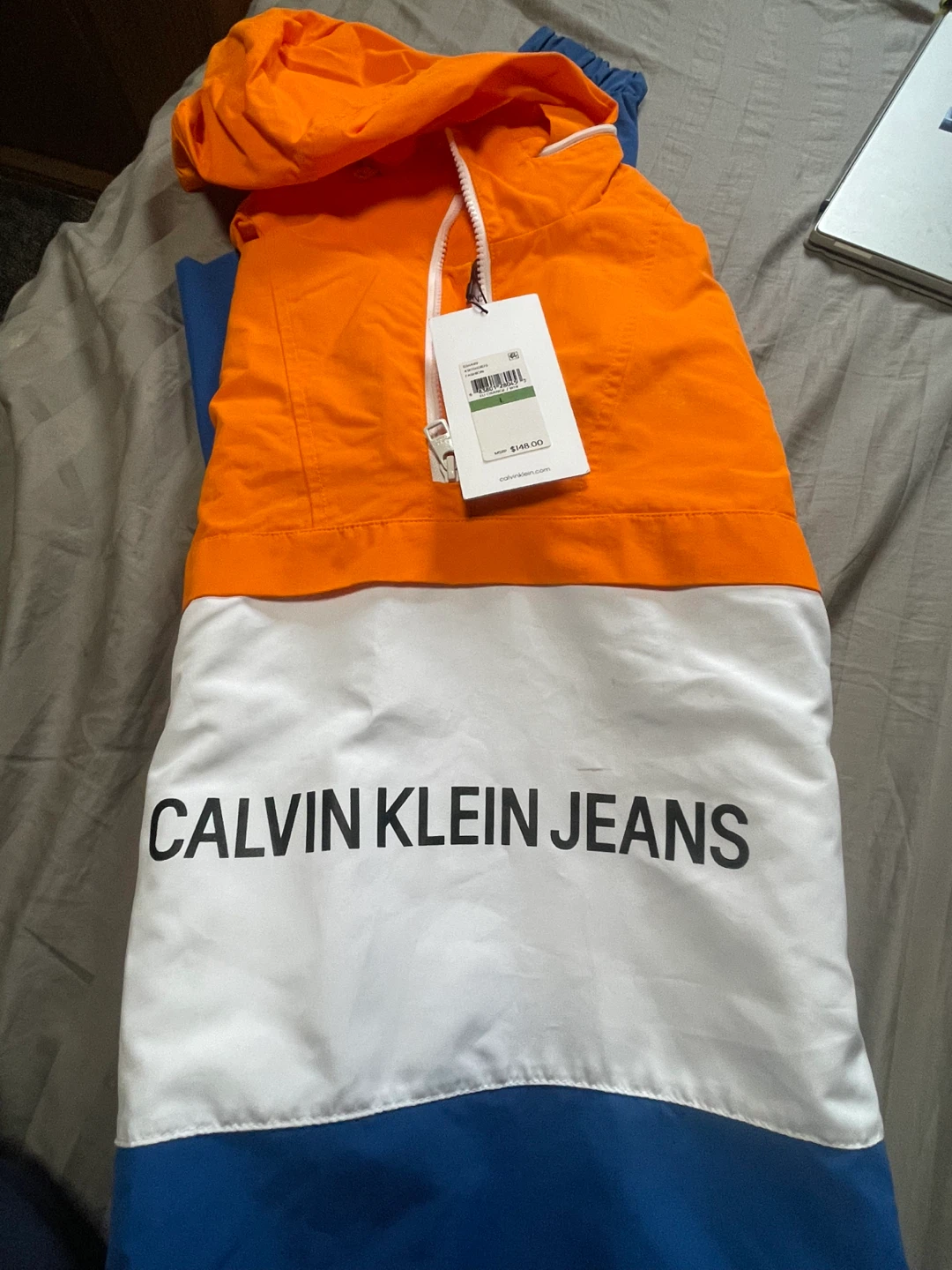 Calvin Klein Jeans Colorblock Hooded Jacket - Size L - photo 2