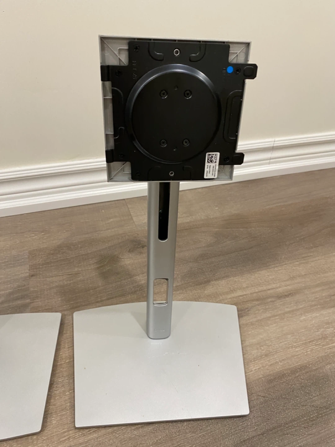 Dell Monitor Stand - photo 4