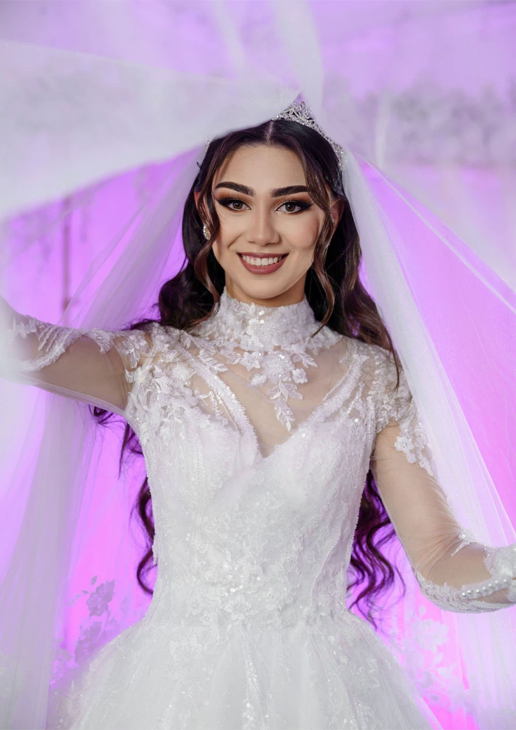 Wedding dress - photo 2