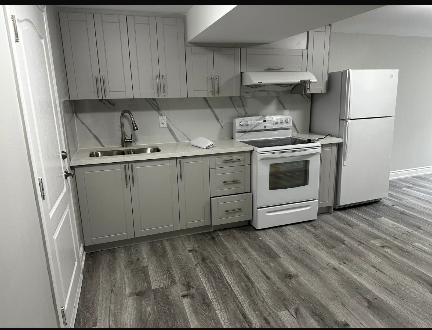1 bedroom basement for rent in ajax - photo 4