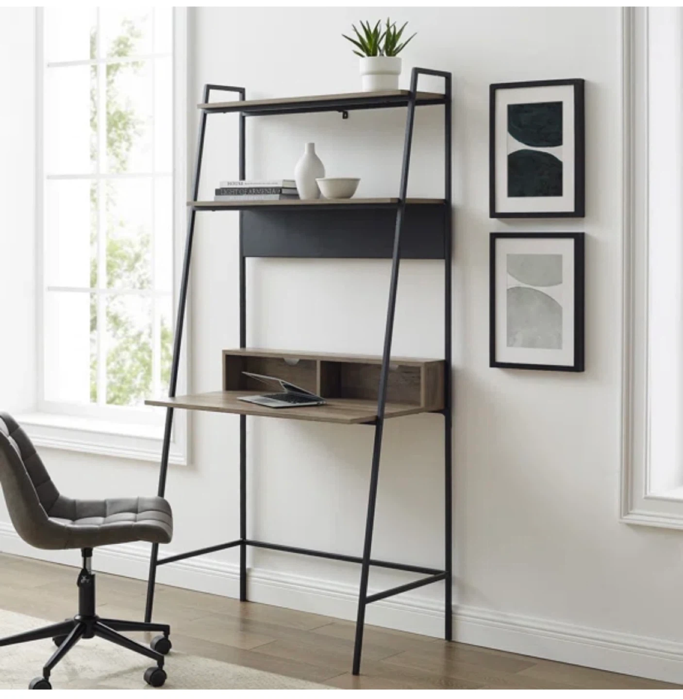 Kingstyn Ladder Desk - excellent condirion - photo 3