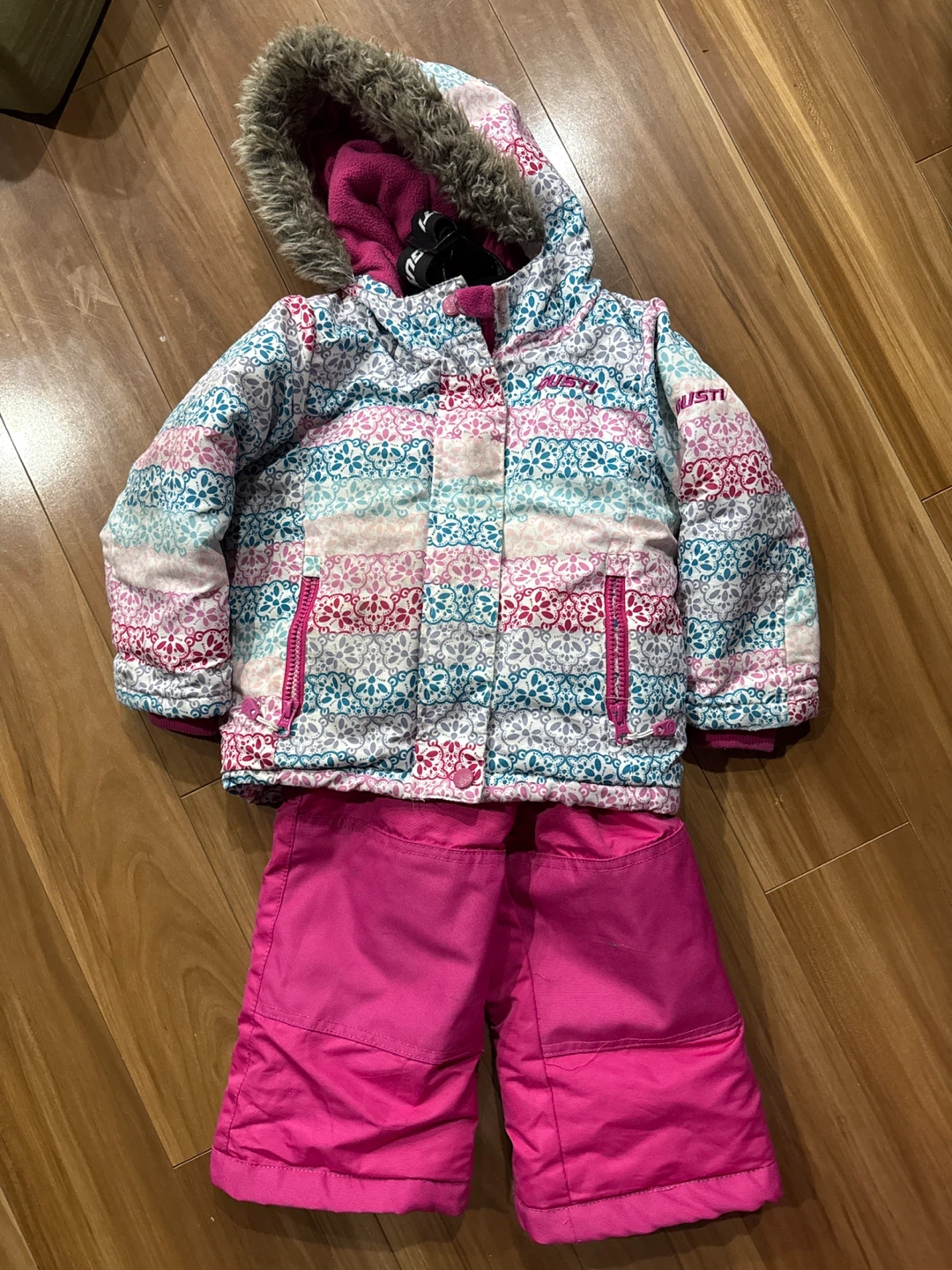 Gusti Girls Snowsuit - Size 2