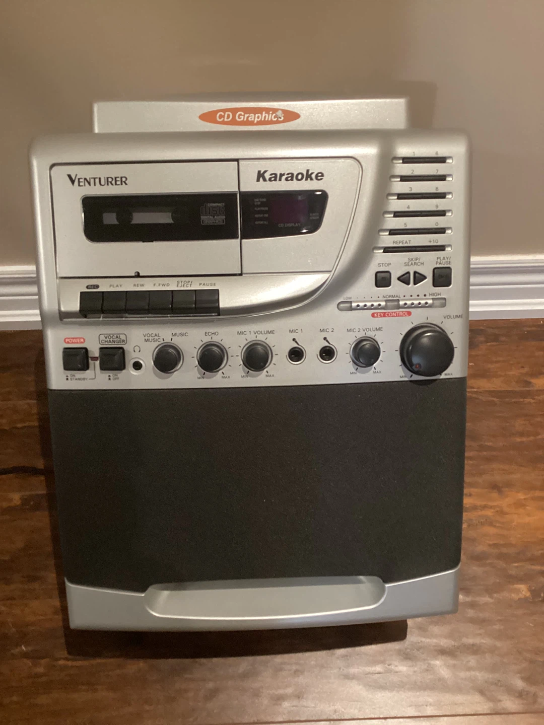 Venturer CDG-3 Karaoke Machine