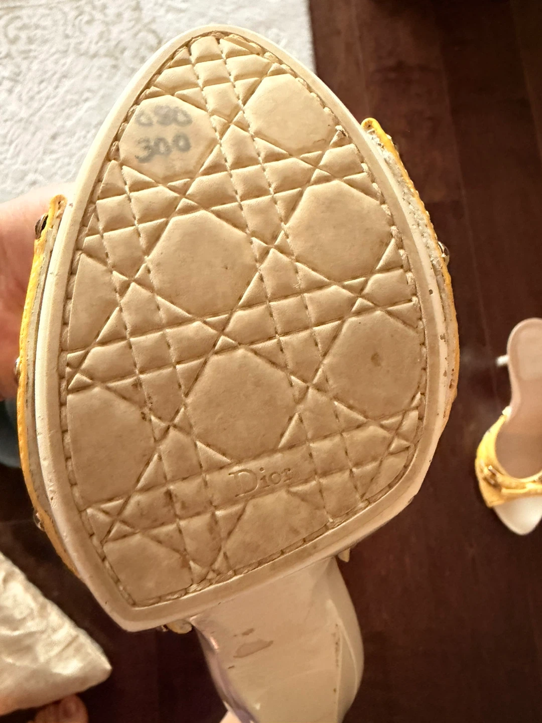 Christian Dior Yellow Heels - photo 4