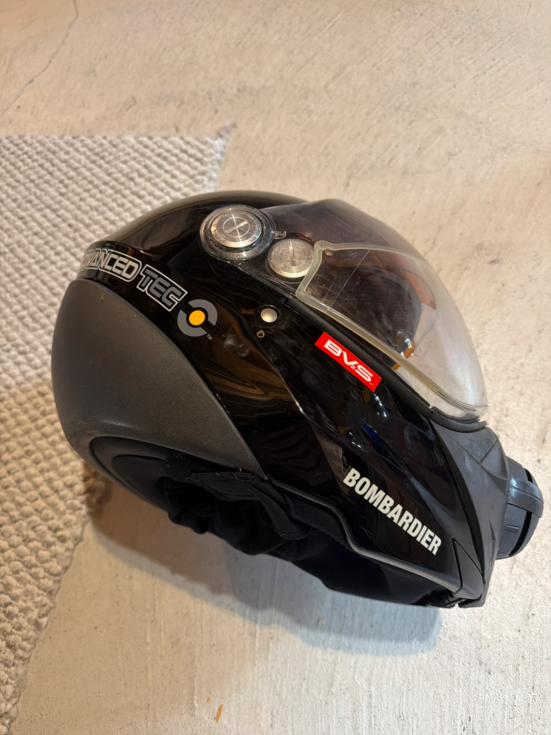 Bombardier ADVANCED TEC BV2S Helmet