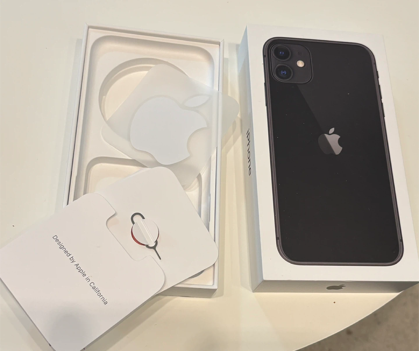 Apple iPhone 11 - Black - photo 3
