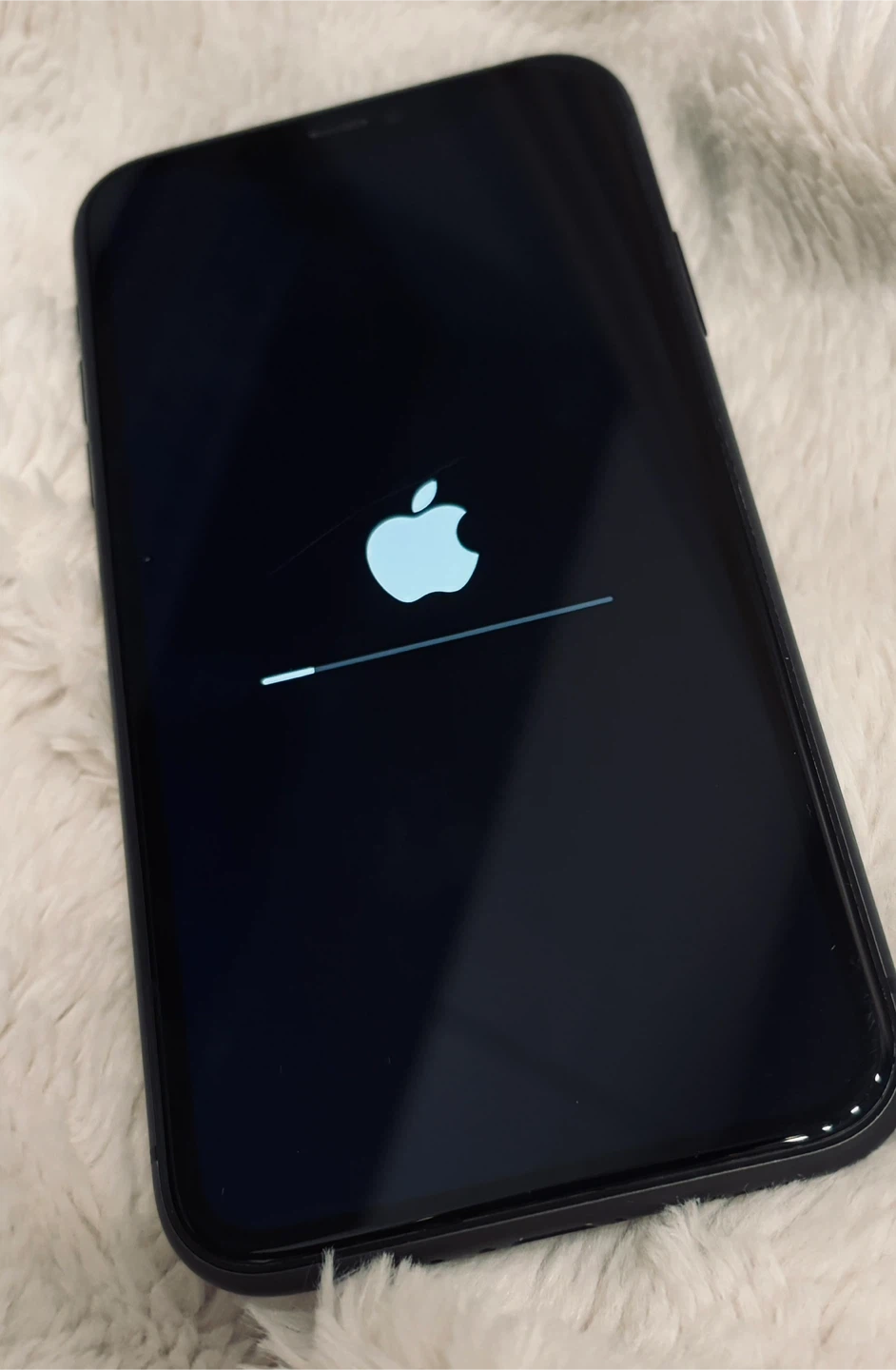 Apple iPhone 11 - Black - photo 2