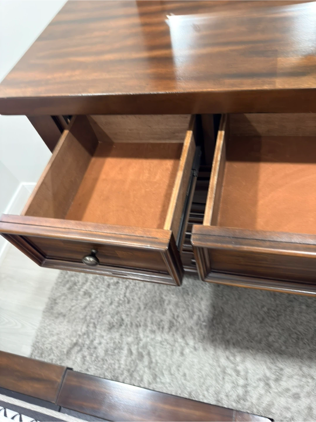 King Dresser with Mirror. - photo 3