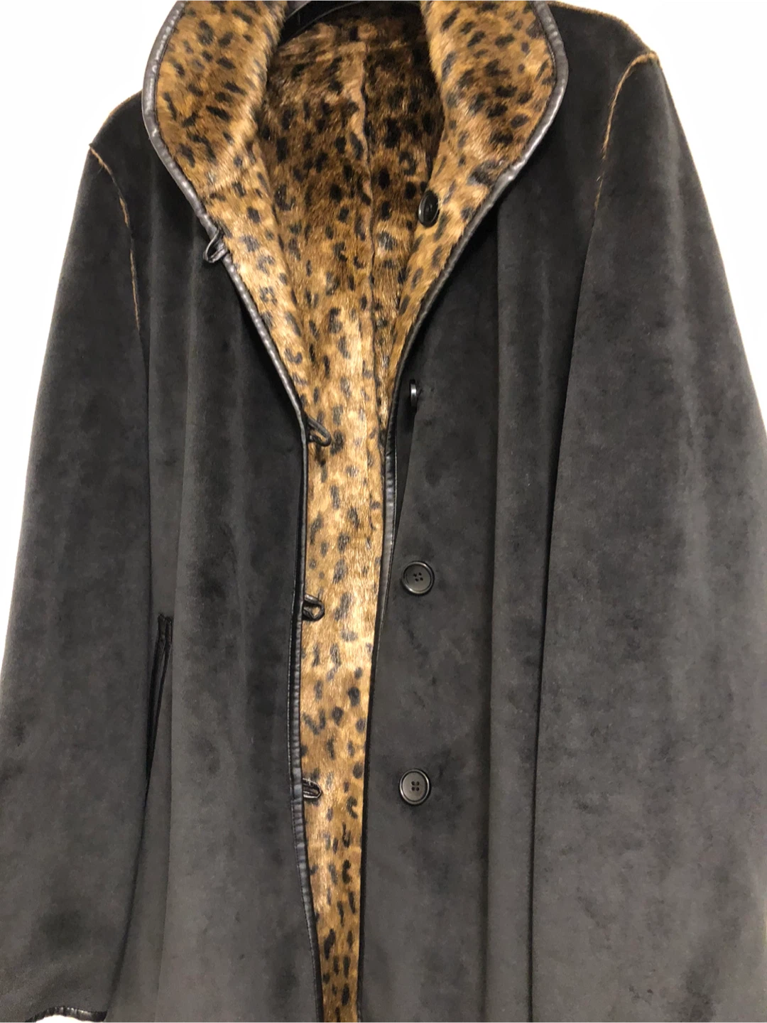Reversible Black Coat with Leopard Print Lining - photo 2