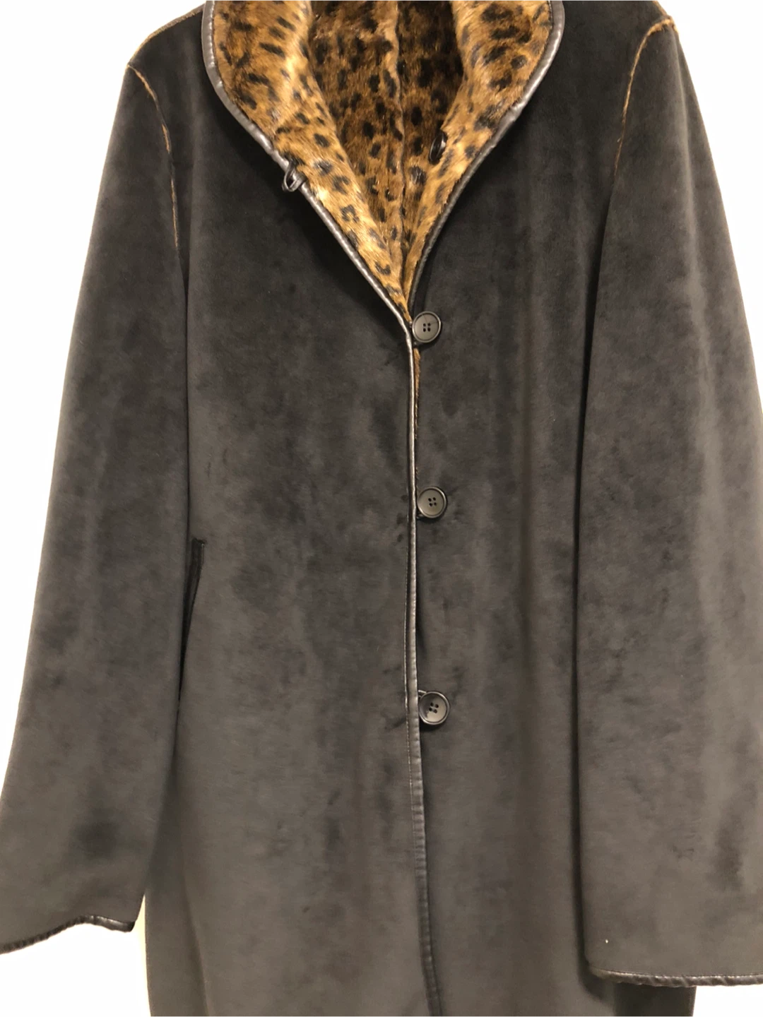 Reversible Black Coat with Leopard Print Lining