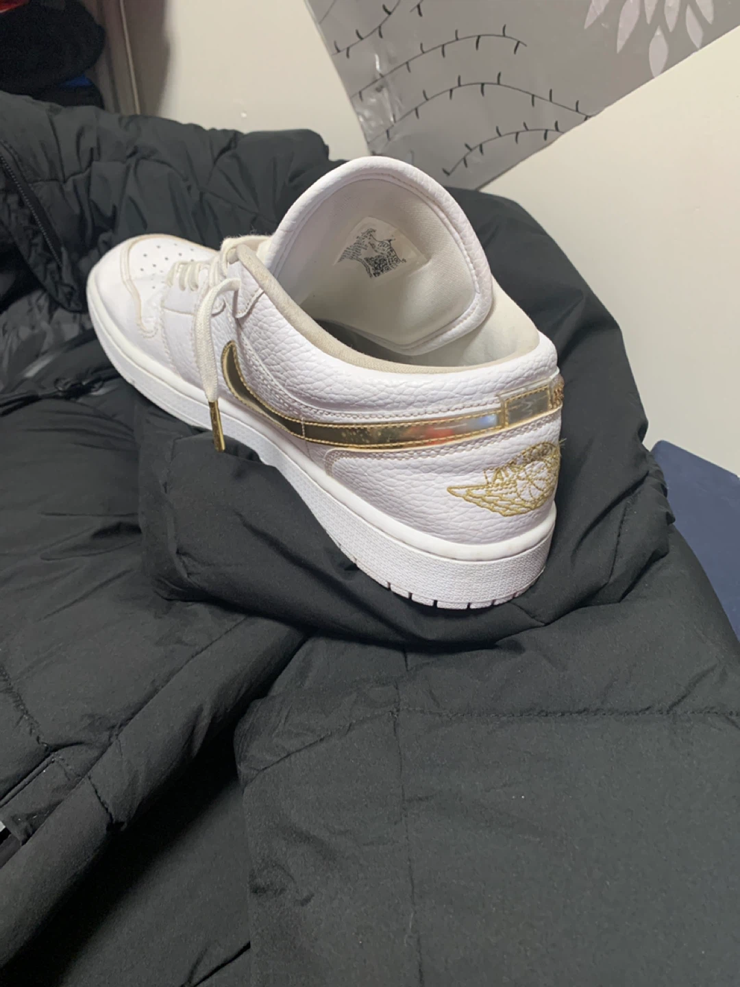 Air Jordan 1 Low White/Gold, US 12 - photo 3