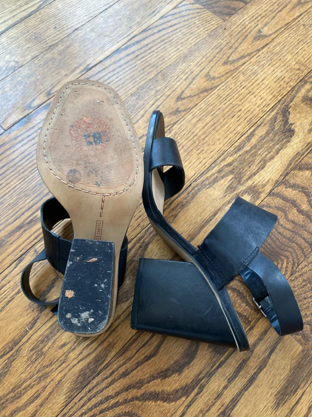 Vince Camuto Black Heels, Size 39 - photo 5