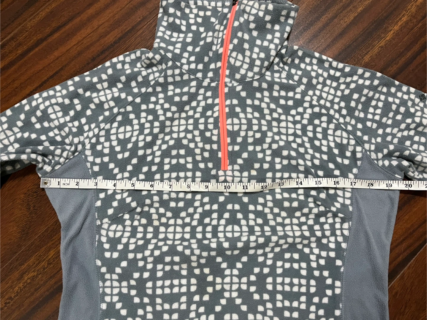 Columbia women’s medium quarter zip fleece pullover, grey white - photo 5