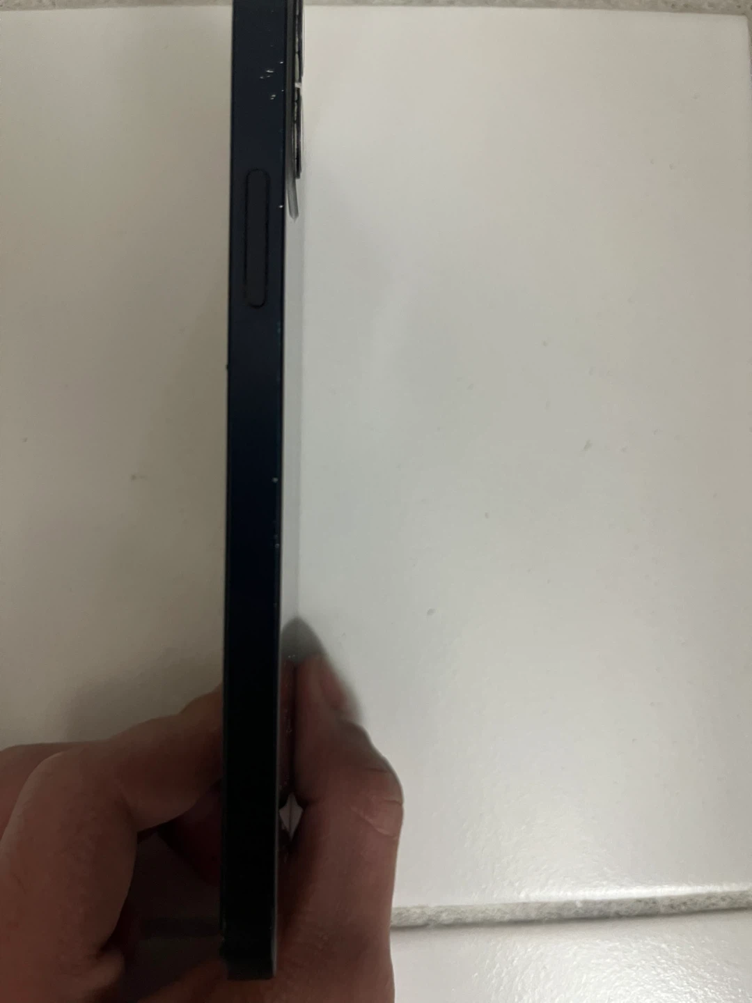 iPhone 12 Black - photo 3