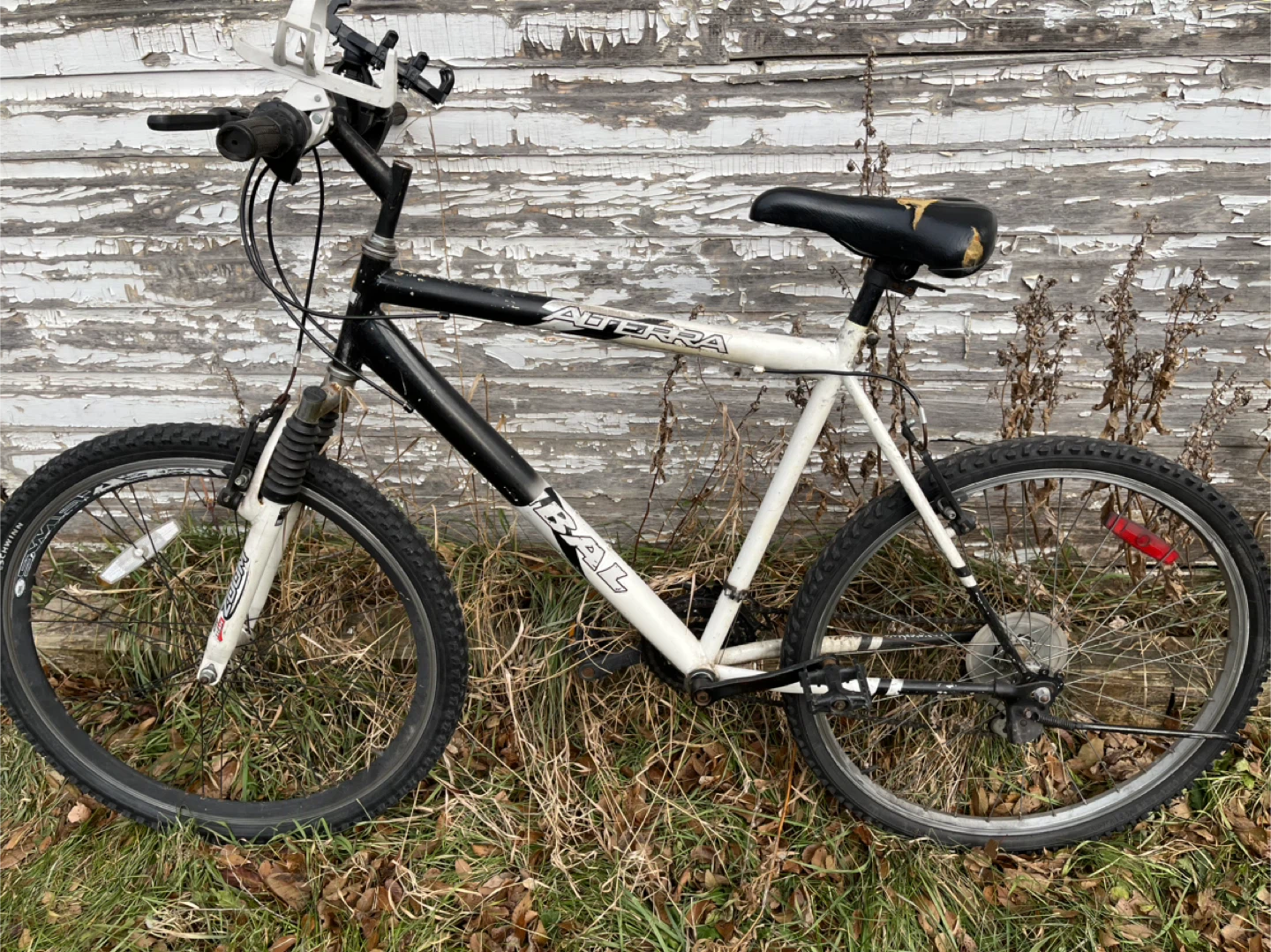 Aterra Tribe Mountain Bike 26”