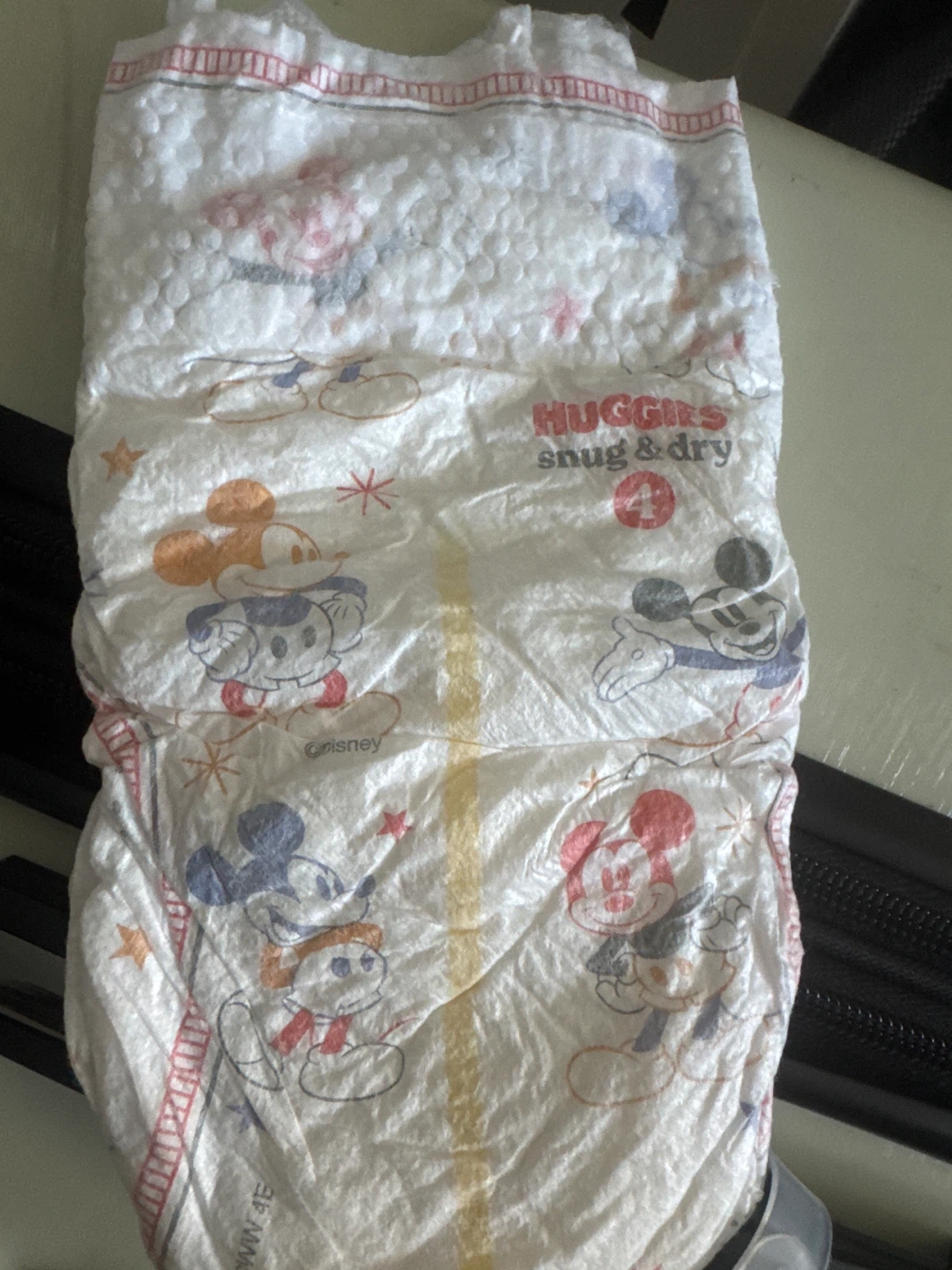 Huggies Snug & Dry – Size 4 Diapers (58 Count) – No Box - photo 2