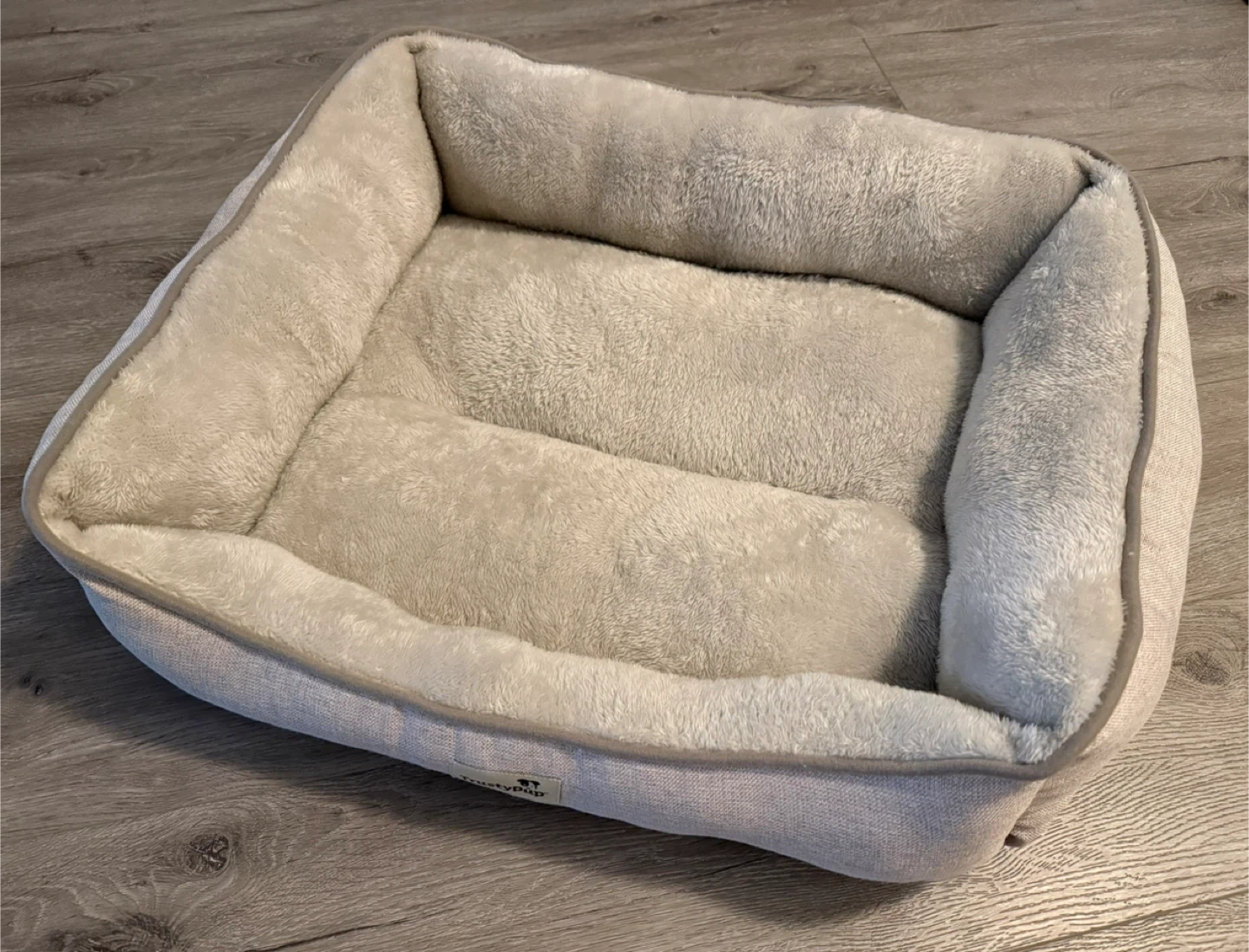 TrustyPup medium size dog  bed