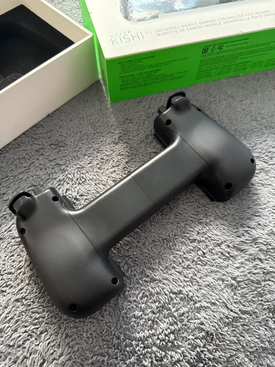 Razer Kishi V2 Mobile Gaming Controller for iPhone - New - photo 2