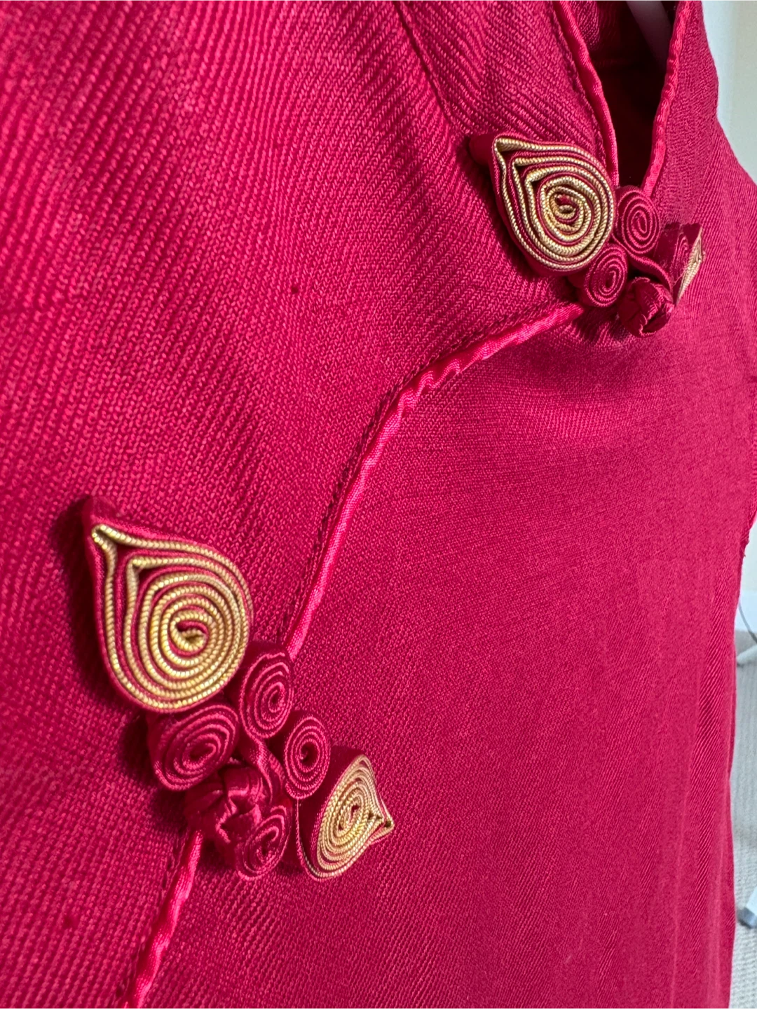 Girl’s Red Cheongsam Dress - photo 2