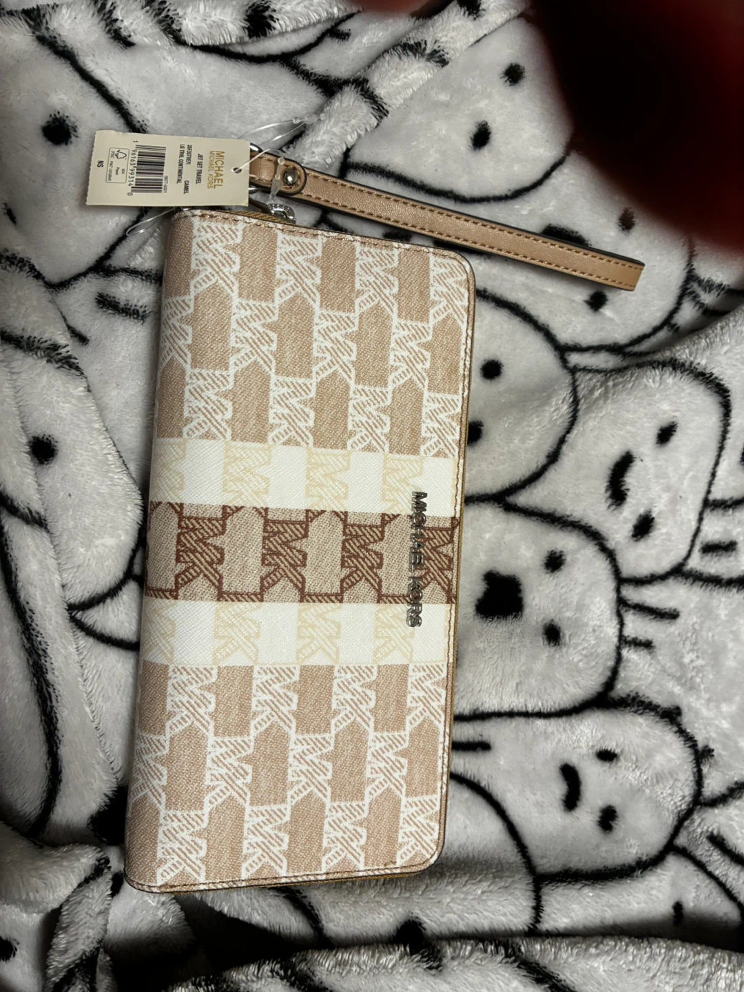 Michael Kors Wristlet Wallet - photo 4