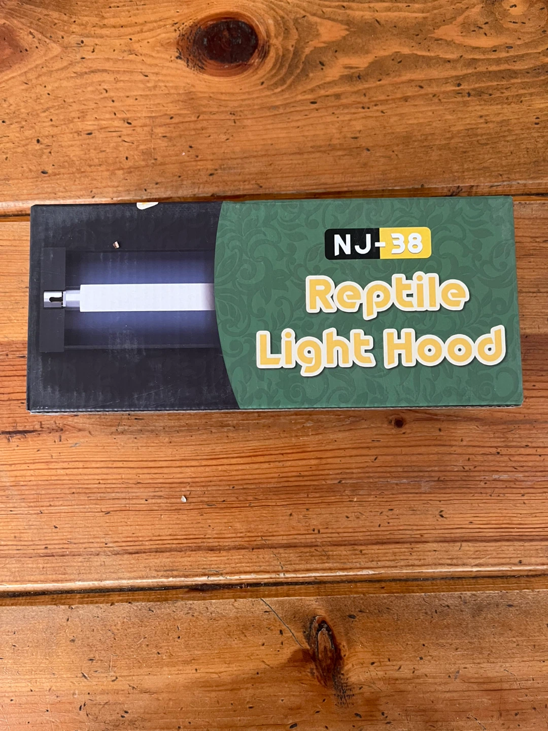 UVB Reptile Light Fixture with 10.0 Bulb – Brand New - photo 5