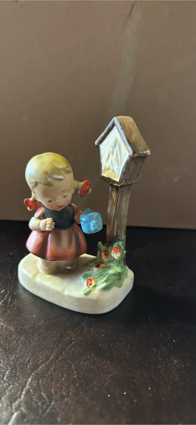 Hummel Figurine Girl with Birdhouse