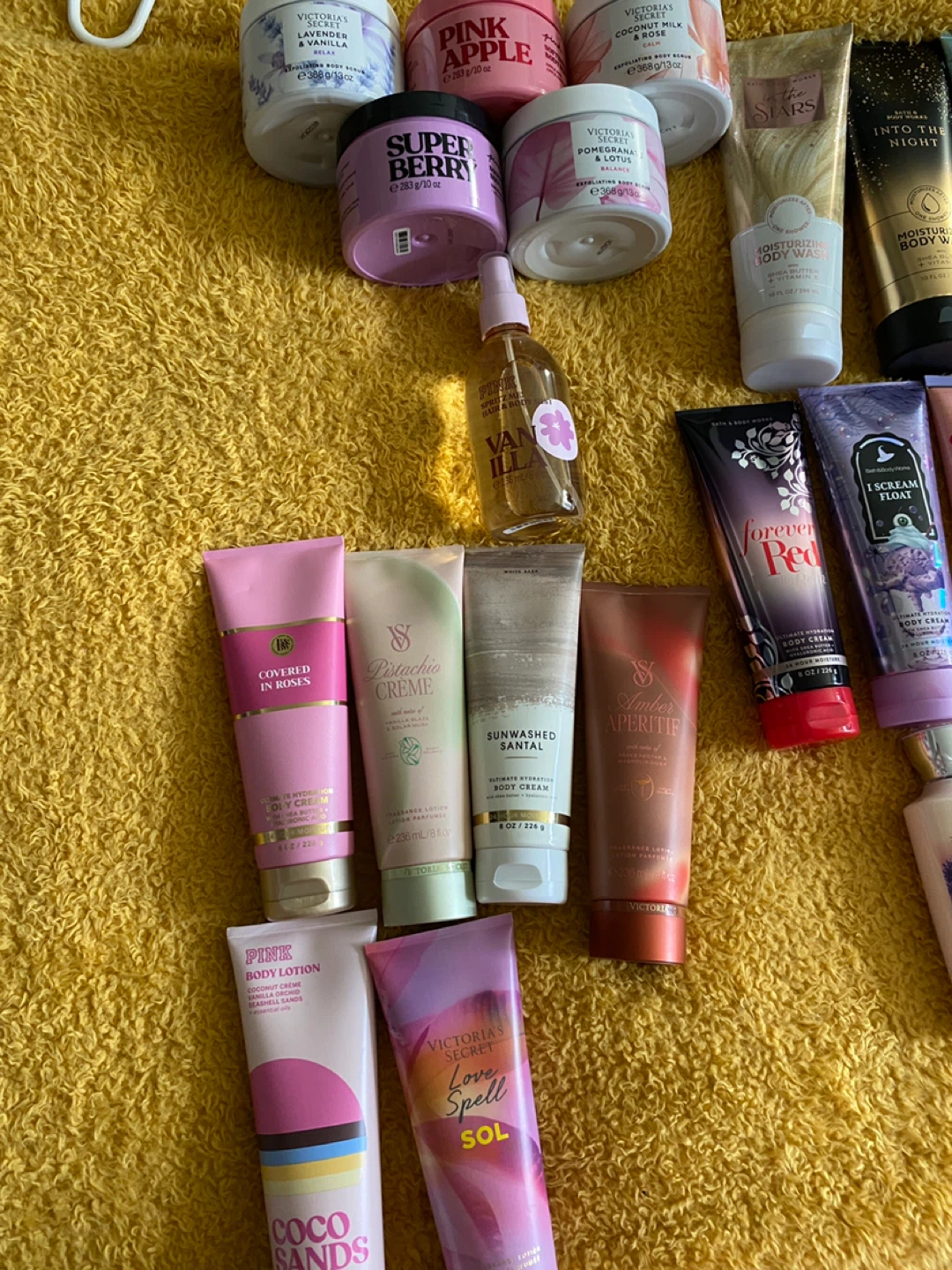 Bath & Body Works Lot - Mists, Lotions & More! - photo 4