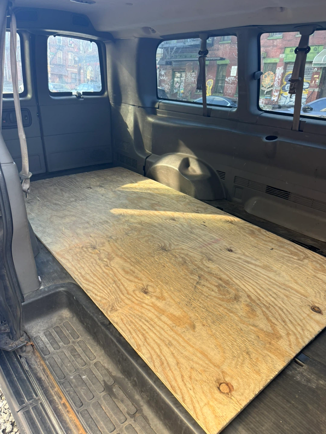 GMC Savana Cargo Van 2500 - photo 4