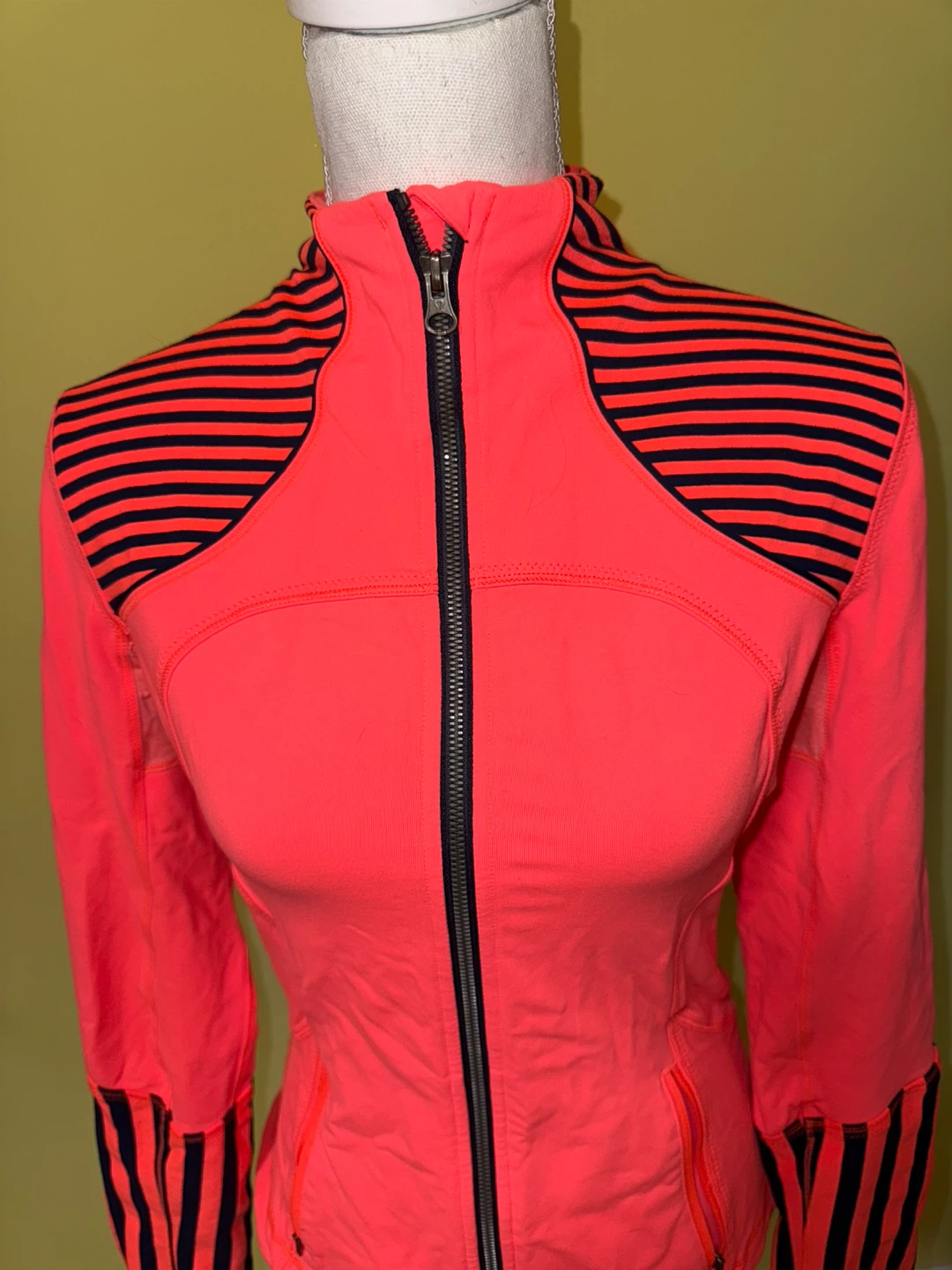 Lululemon Jacket Orange & Black Striped - photo 2